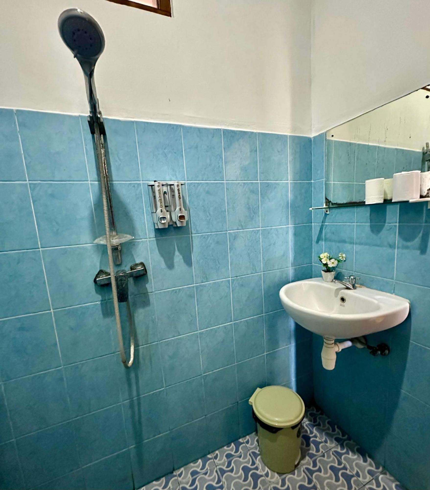 ليجيان New Mekar Jaya Hotel المظهر الخارجي الصورة